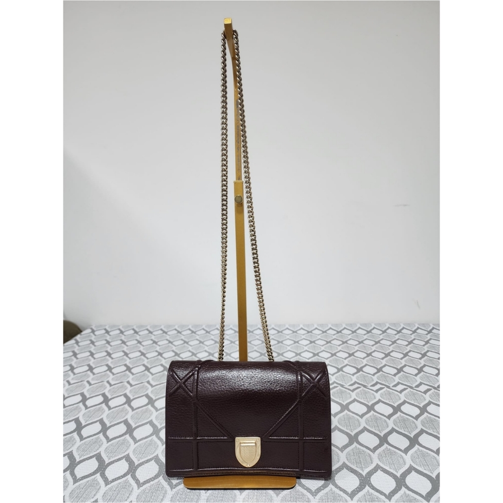 CHRISTIAN DIOR Grained Calfskin Leather Diorama Crossbody Bag Dark Burgundy